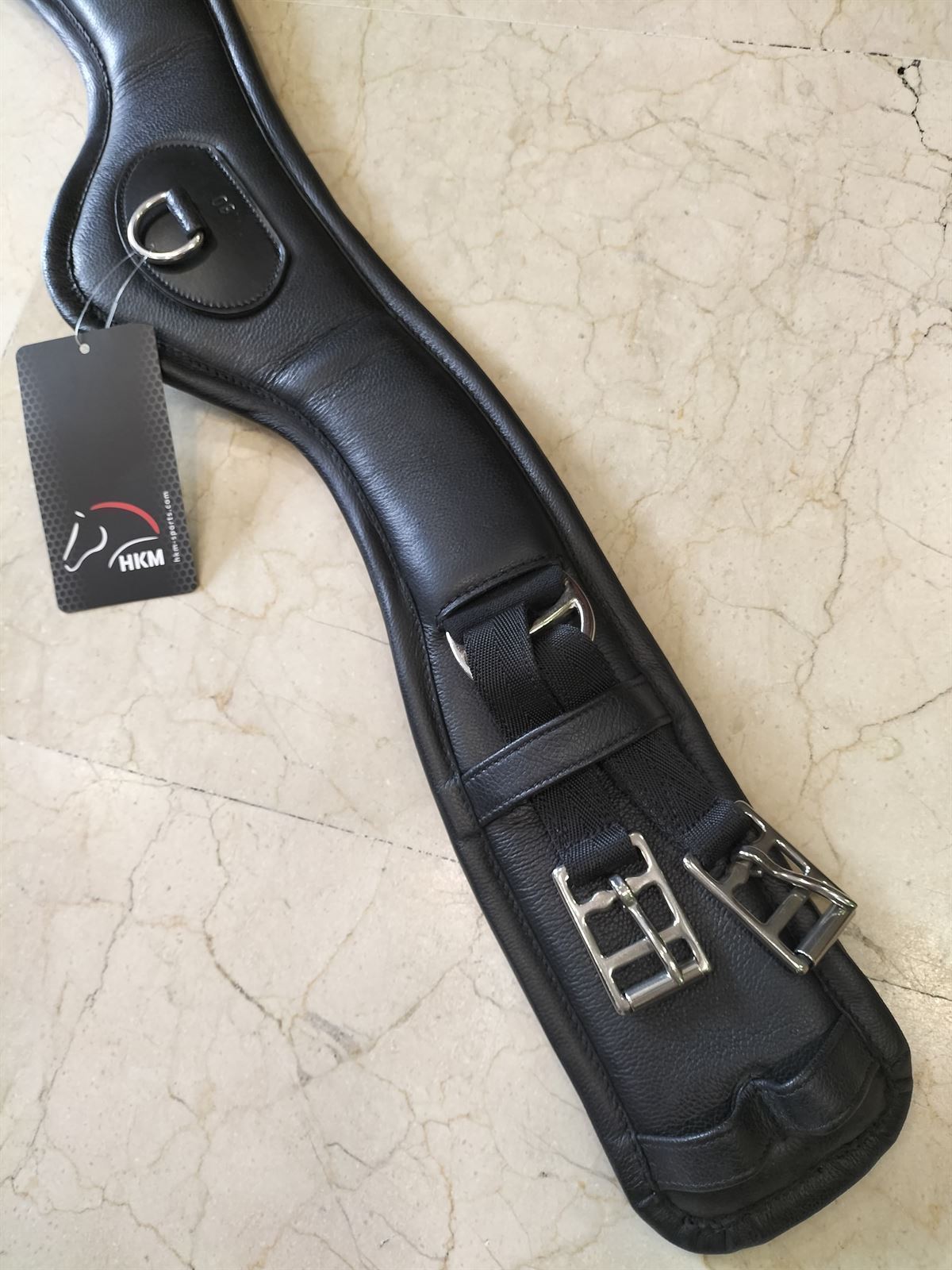 Cincha HKM Sports Equipment de cuero anatómica Dressage Anatomic, color negro, TALLA 80 CM, sin elástico. - Imagen 6